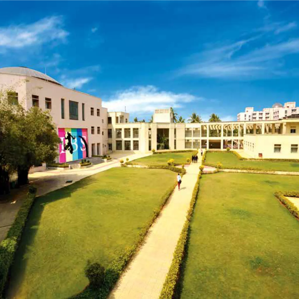 IFHE campus — via Wikimedia Commons